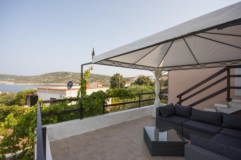 Villa Perla 로고즈니차 외부 사진